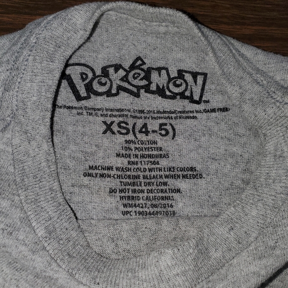 Pokémon t shirt - Picture 2 of 2
